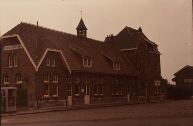 DOTTIGNIES  77-183.jpg